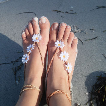barefoot 5 - 'Giầy cưới' mảnh mai cho đám cưới ở biển