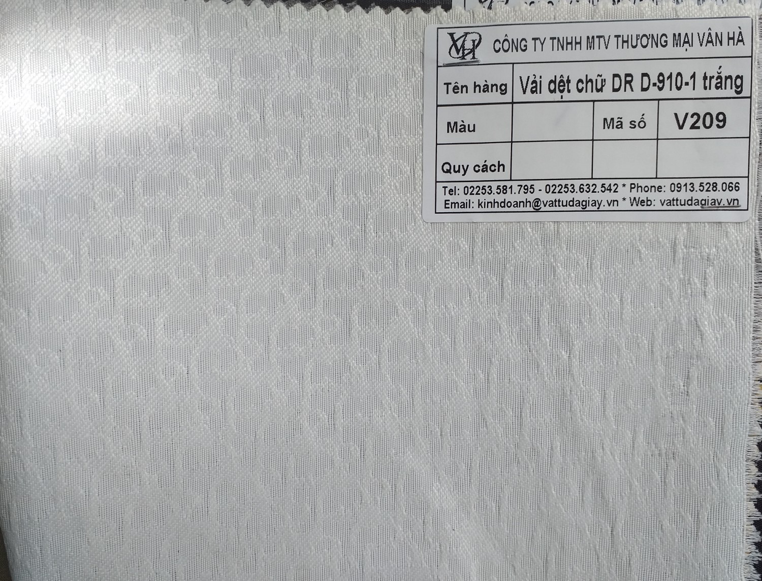 vải dệt chữ dr d 910 1 trắng mã v209 - Vải dệt chữ DR D-910-1 trắng mã V209